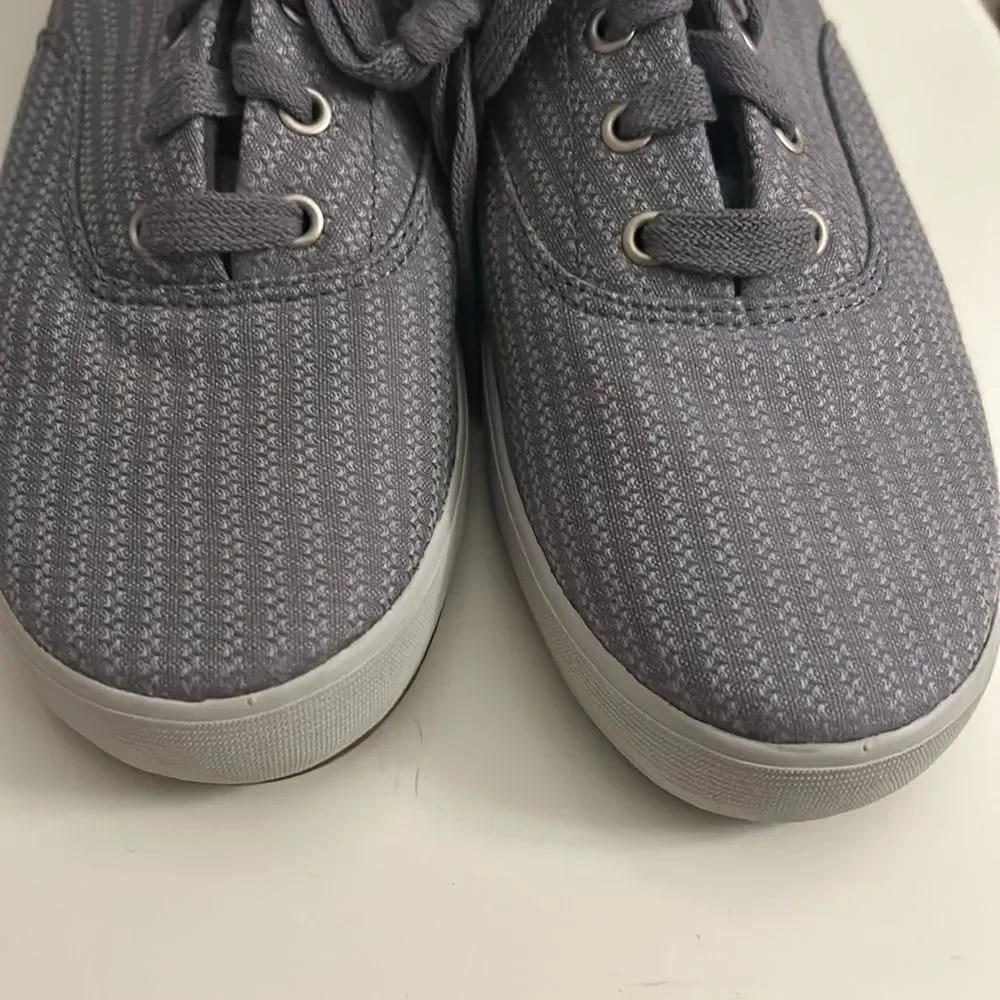 NWOT Grasshopper Ortholite 9